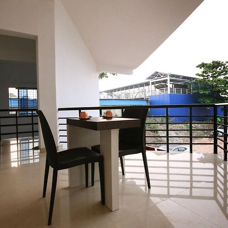 Railview Residency Hotel Alappuzha Exterior foto